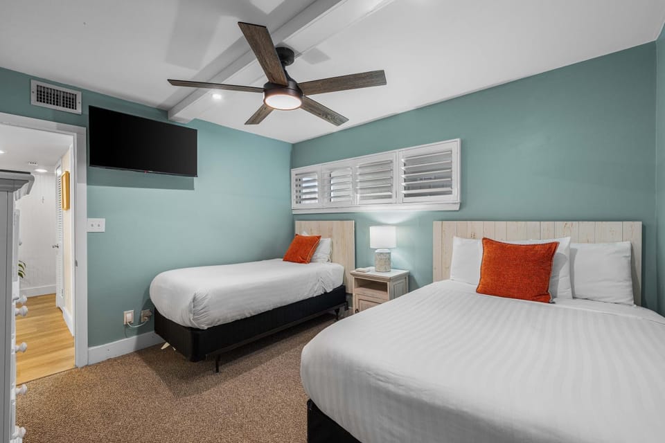 Holiday Surf and Racquet Unit 605 House in Destin