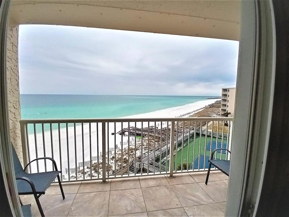Holiday Surf and Racquet Unit 623 House in Destin