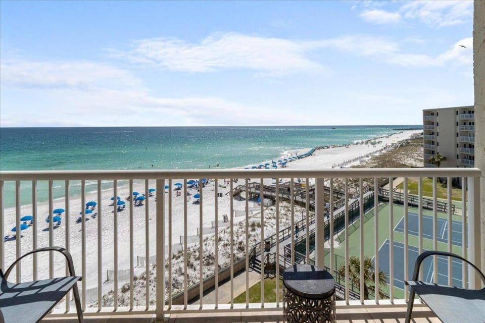 Holiday Surf and Racquet Unit 623 House in Destin