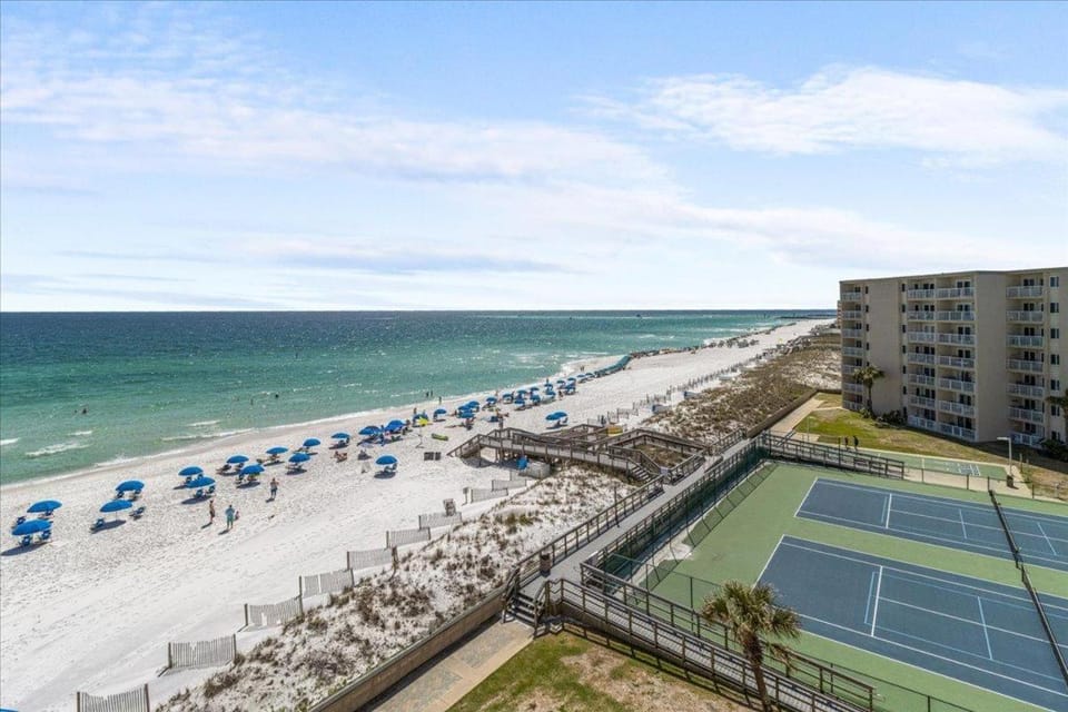 Holiday Surf and Racquet Unit 623 House in Destin