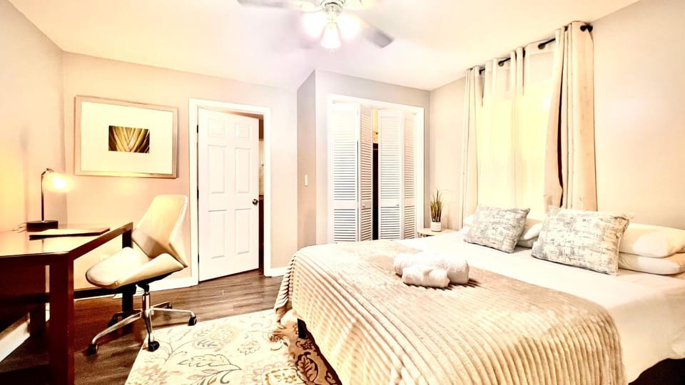 Photo of the whole room, Business facilities, Meeting/conference room, air conditioner