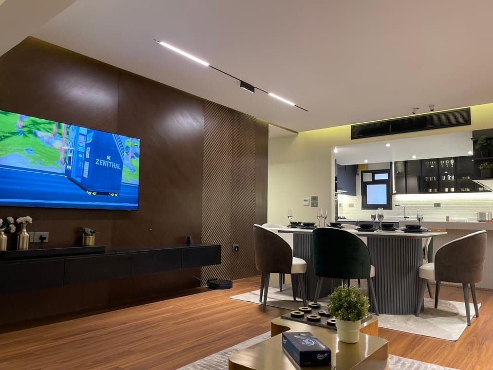 TV and multimedia, Dining area