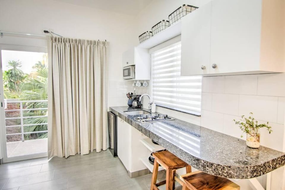 Las Vueltas - Golden Zone Studio 2 Blocks to Beach House in Bucerias