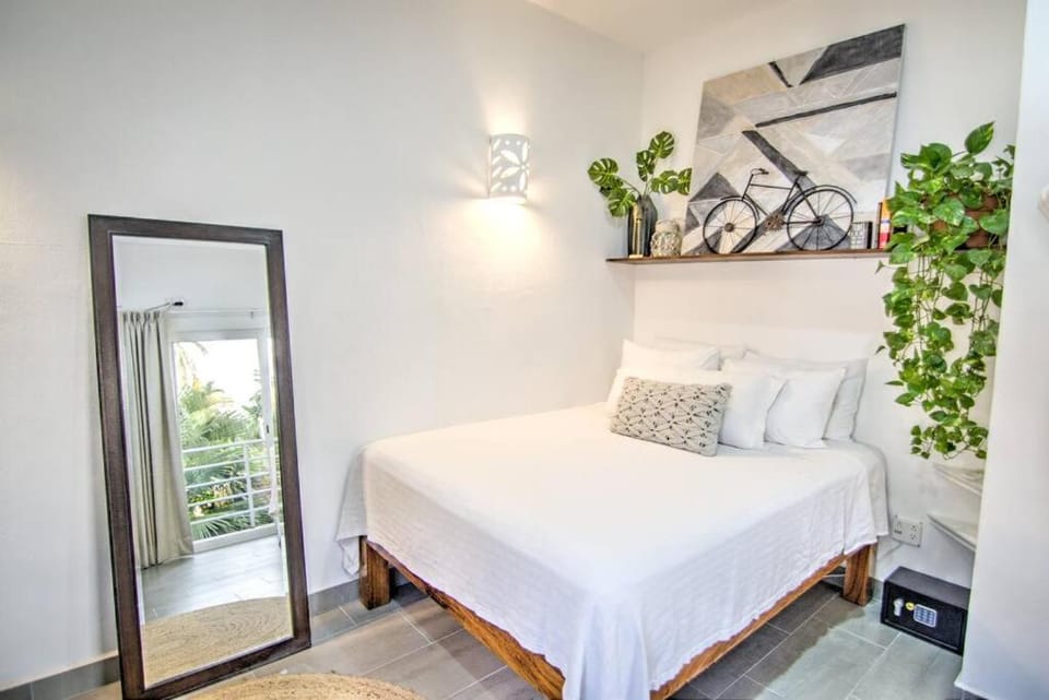 Las Vueltas - Golden Zone Studio 2 Blocks to Beach House in Bucerias