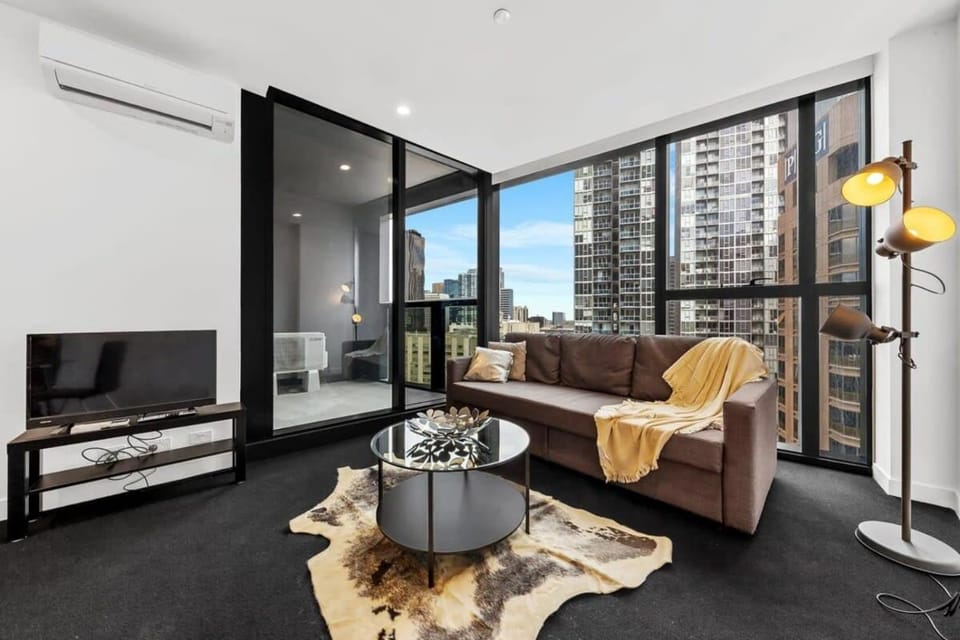 A Comfy Apt Only a 5-min Walk to Victoria Market Apartment in Melbourne