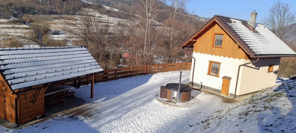 Dolná chata u Bratríkov Chalet in Slovakia