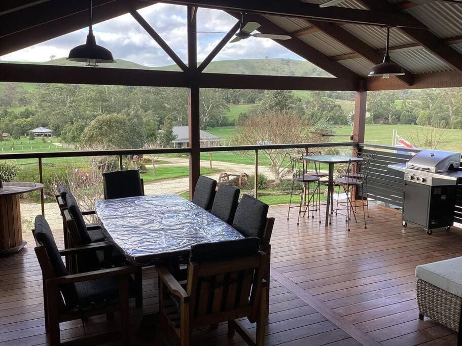 Patio, Garden view
