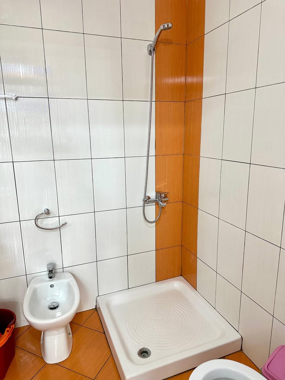 Shell Home golem 1 Bed and Breakfast in Tirana County, Albania