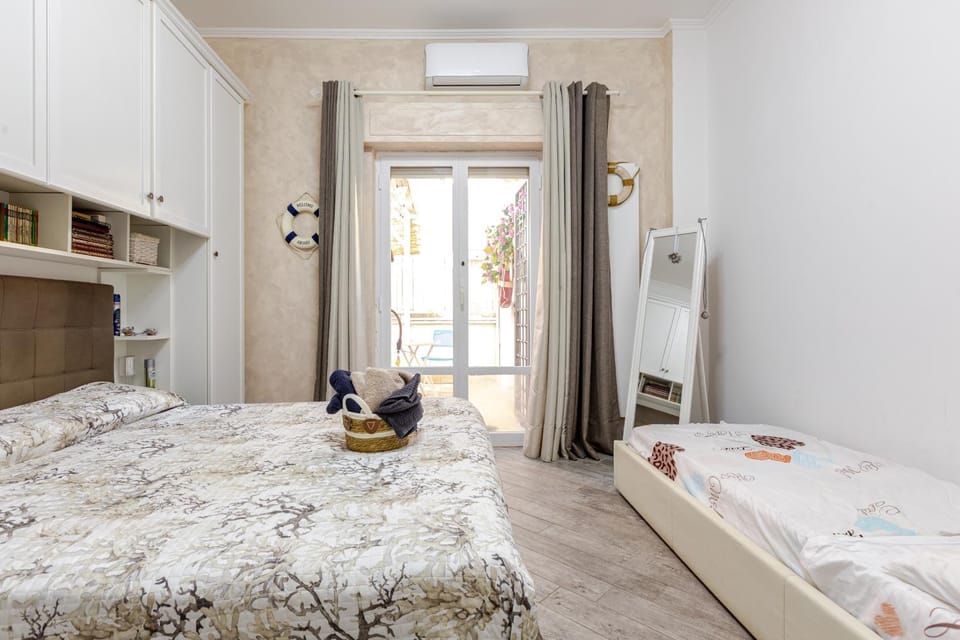 View (from property/room), Bedroom, air conditioner, air conditioner