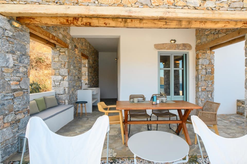 Ormos Seaside-Villa 3, by Amorgos Holiday Homes Villa in Decentralized Administration of the Aegean