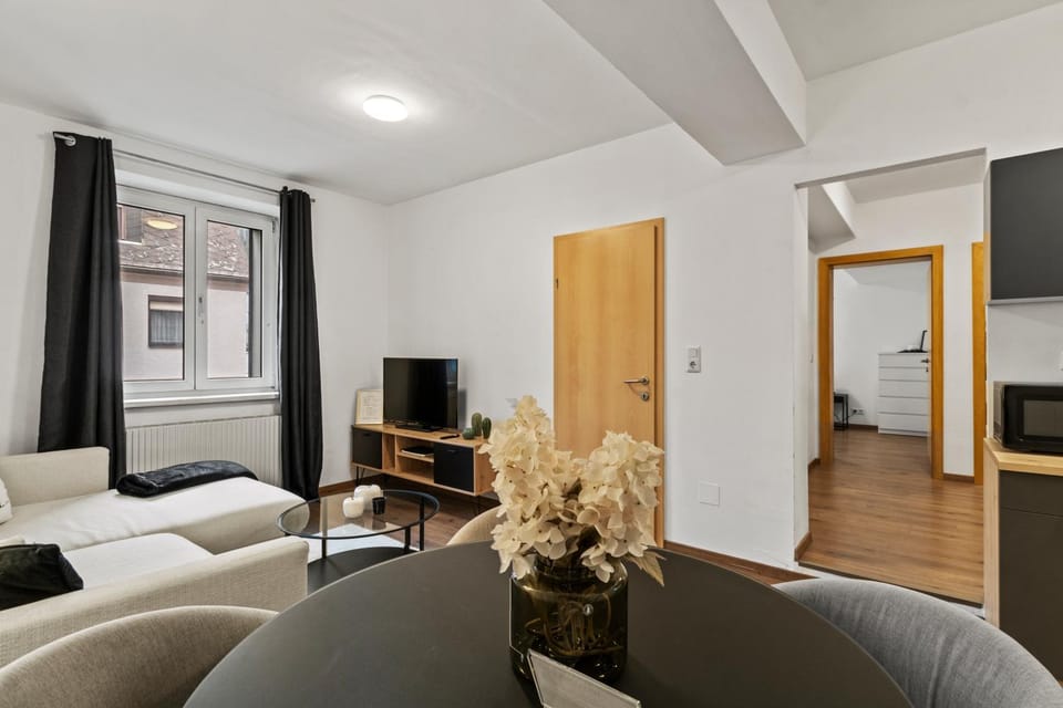 Communal lounge/ TV room, TV and multimedia, Living room, Photo of the whole room, Seating area, Evening entertainment, hair dresser