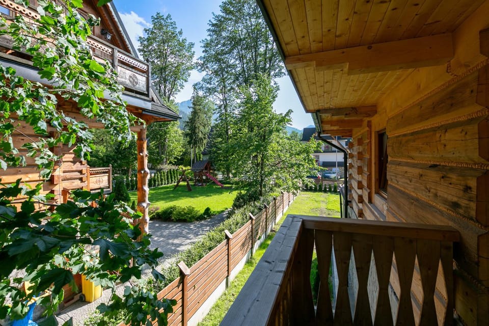 Day, Balcony/Terrace