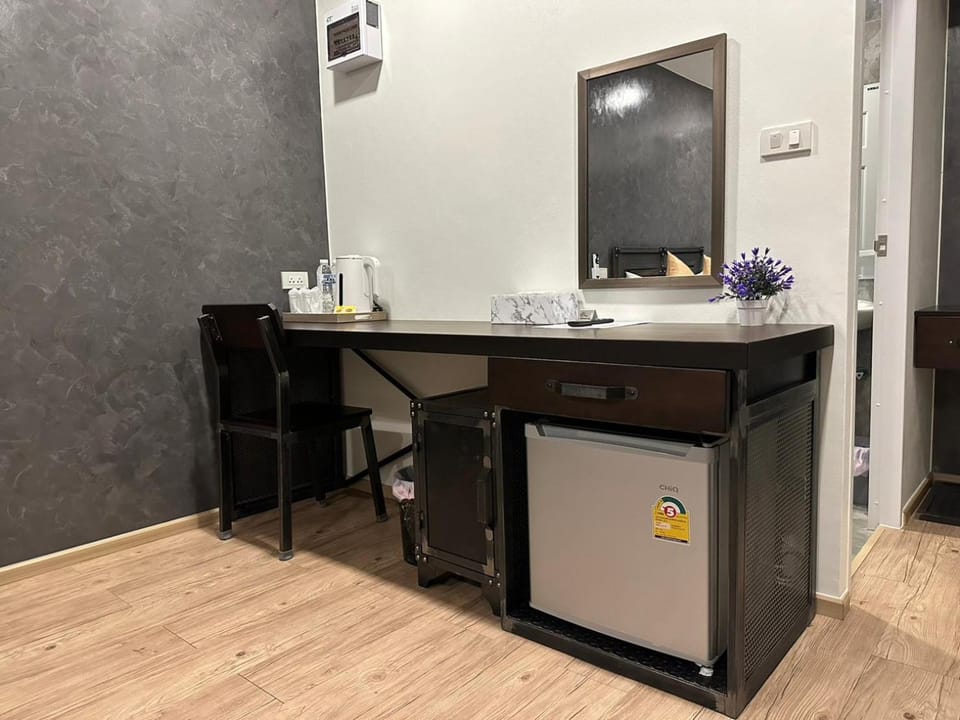 Kitchen or kitchenette, hair dresser