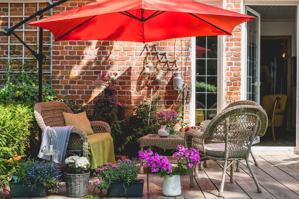 Day, Garden, Balcony/Terrace, Seating area