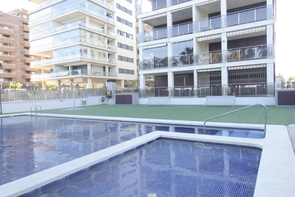 Balcony/Terrace, Swimming pool