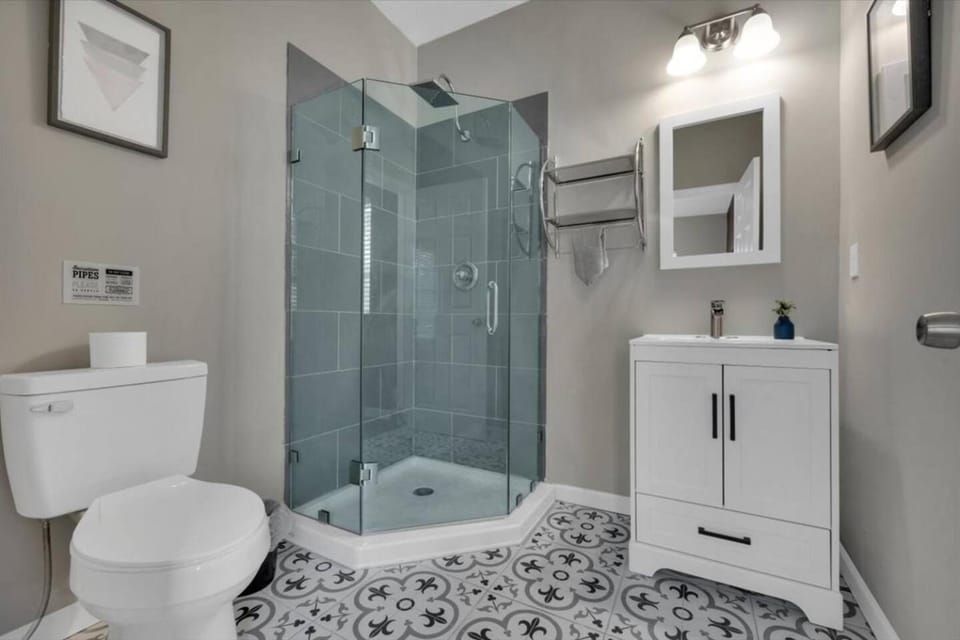 Shower, Bathroom, Bath