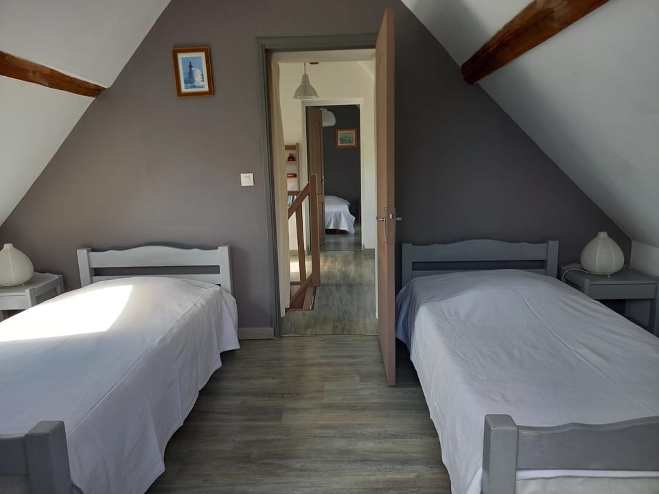 l antre pot g House in Normandy