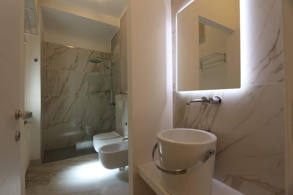 Shower, Toilet, Bathroom, bidet