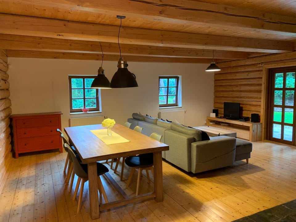 Living room, Seating area, Dining area