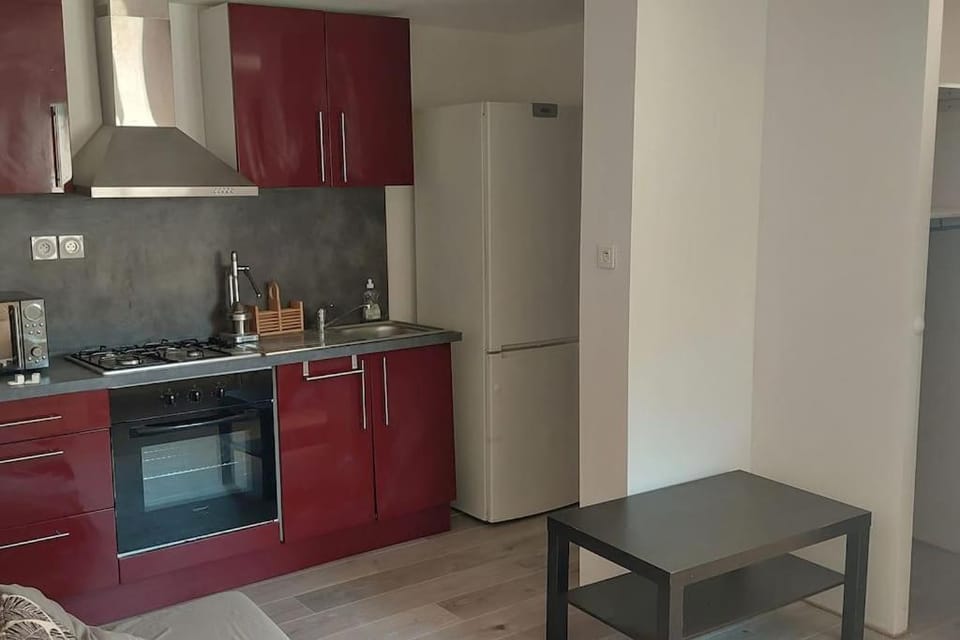 Studio Avignon une seule pièce Apartment in Avignon