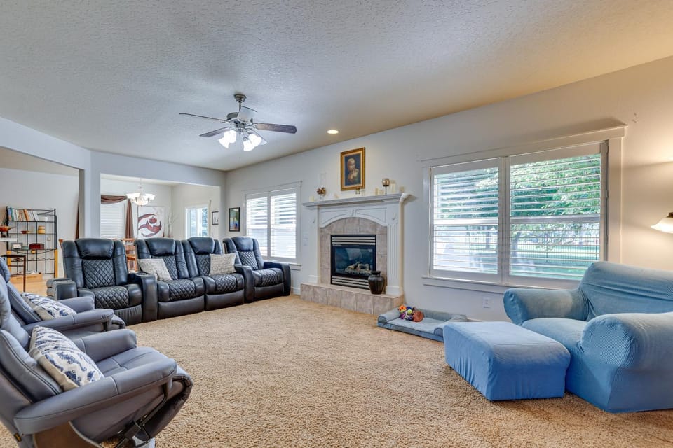 Pet-Friendly Meridian Vacation Rental w/ Fire Pit! House in Meridian