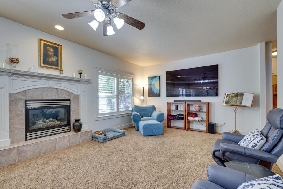 Pet-Friendly Meridian Vacation Rental w/ Fire Pit! House in Meridian