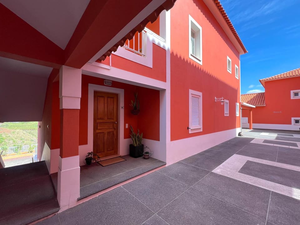 Property building, Street view, Parking