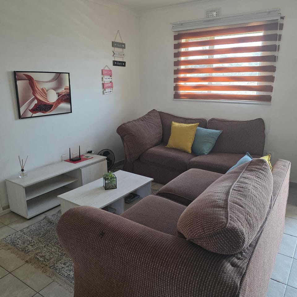 Two Bedroom townhouse THE PINES ALBERTSDAL Apartment in Gauteng