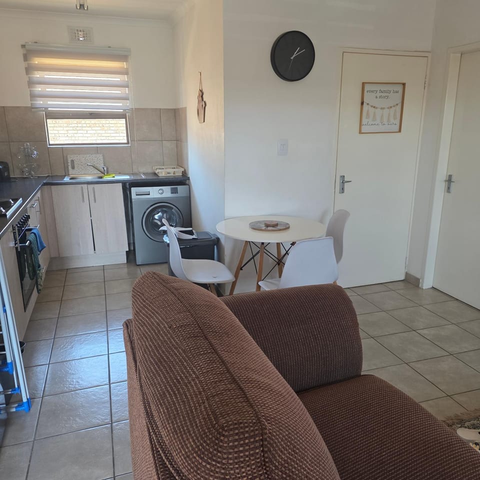 Two Bedroom townhouse THE PINES ALBERTSDAL Apartment in Gauteng