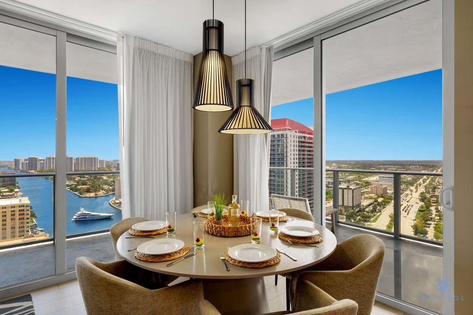 Awesome Bayview - Pools - Gym Apartment in Hollywood Beach