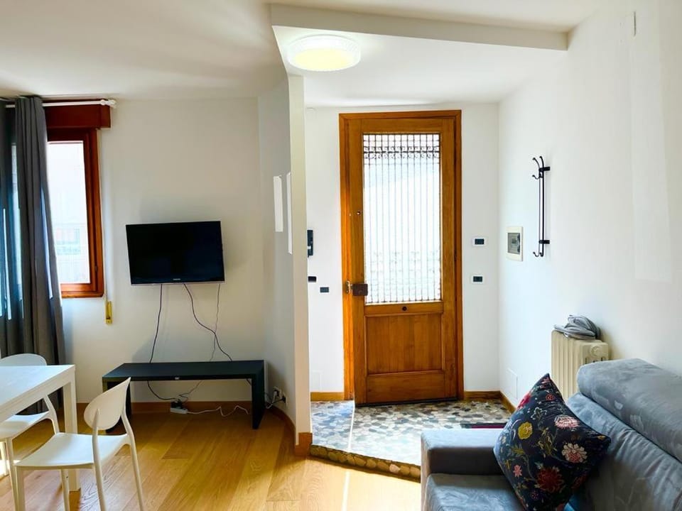CENTRAL HOUSE Apartment in Veneto