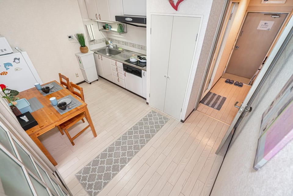 新宿區新大久保站徒步3分鐘高級公寓緊鄰韓國廣場 Apartment in Shinjuku