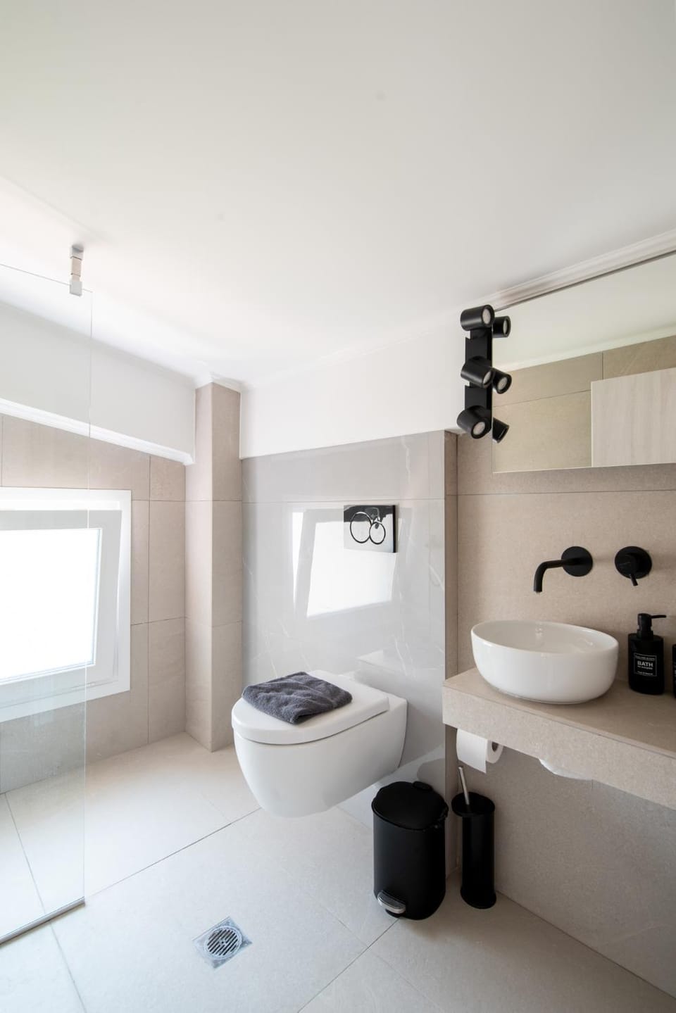 Toilet, Bathroom