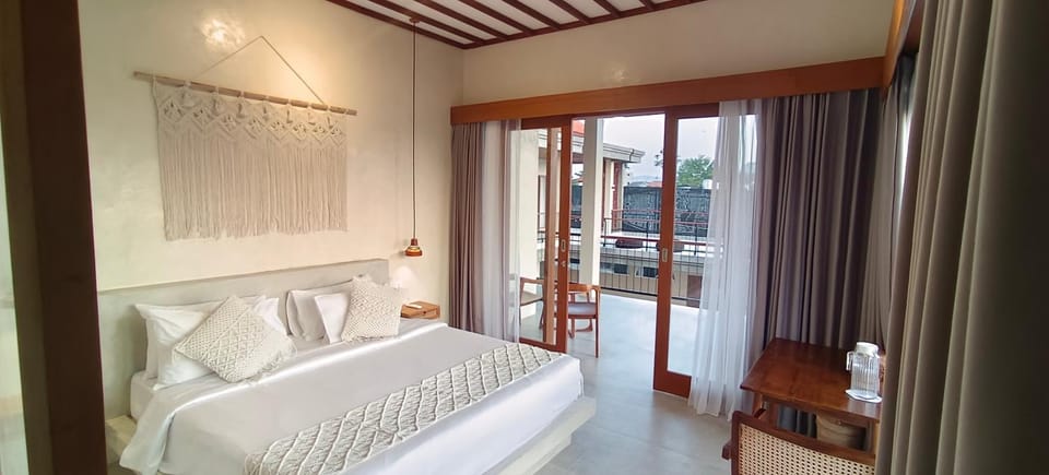 Bed, View (from property/room), Bedroom