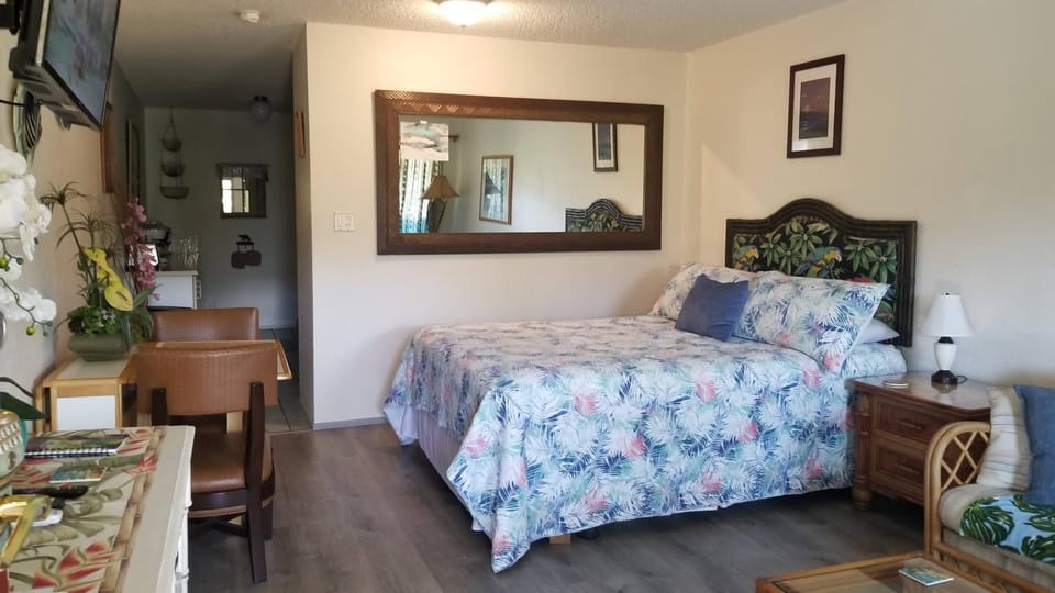 Maui Diver's Dream at Kihei Bay Surf Apartment in Kihei