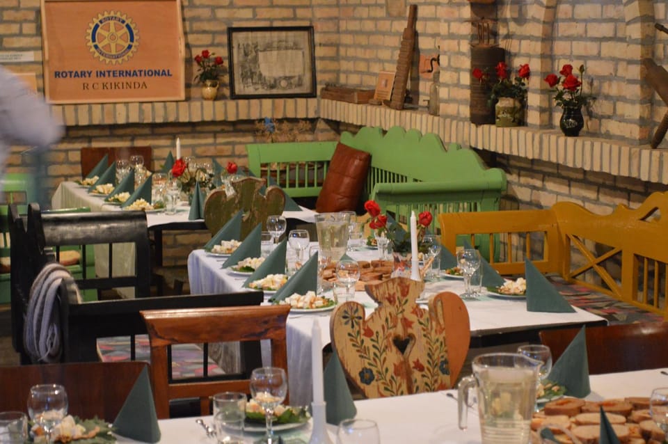 Restaurant/places to eat, BBQ facilities, Kitchen or kitchenette, Banquet/Function facilities, Breakfast