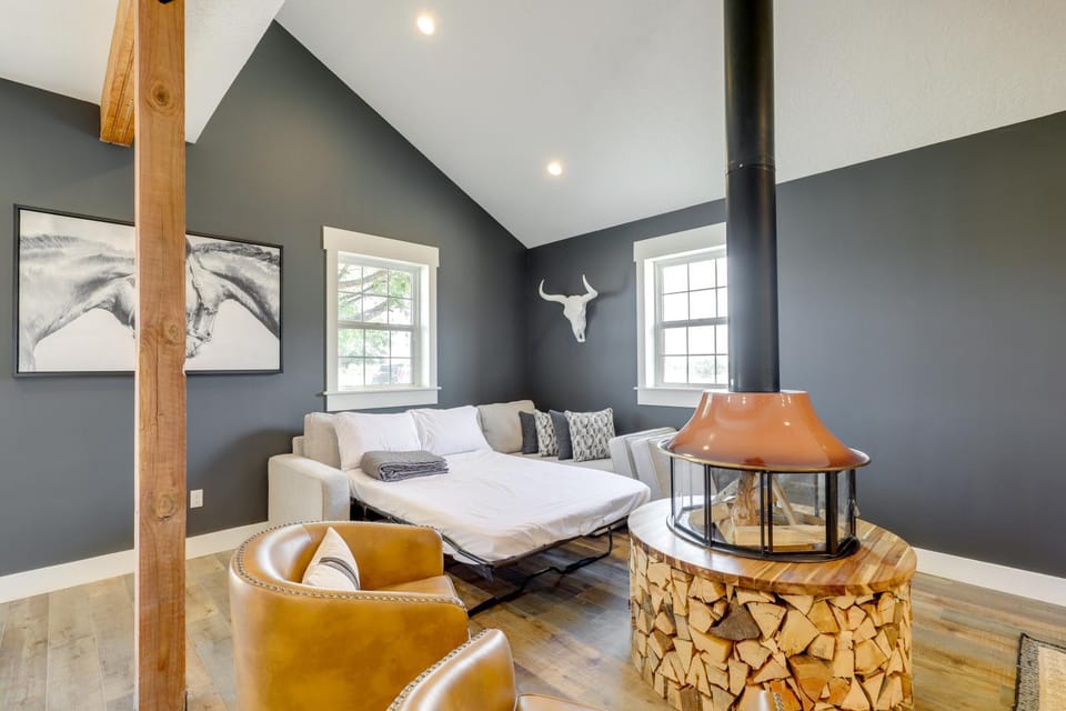 Orangeville Vacation Rental w/ On-Site Creek! House in Utah