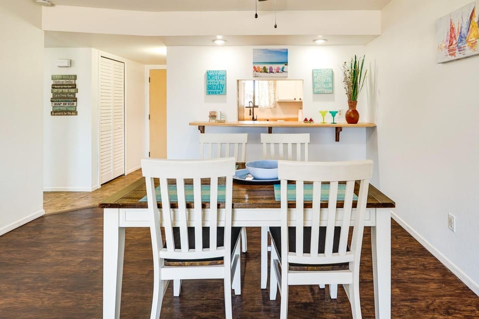 Water & Mtn-View Gem w/ Patio in Lake Havasu City House in Lake Havasu City