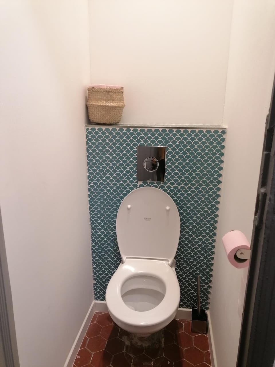Toilet