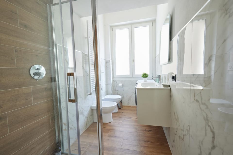 Shower, Bathroom