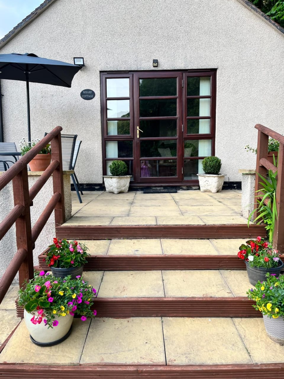 Wharf Cottage House in Telford
