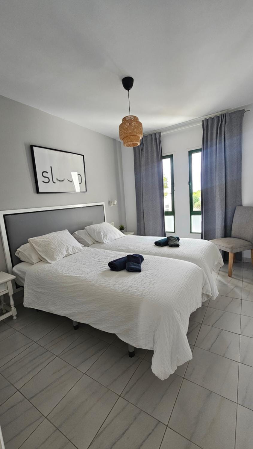 Cactus, Playa Y piscina Apartment in Costa Teguise