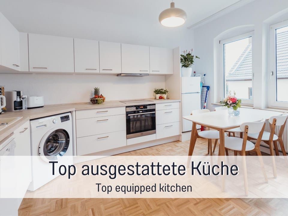 Kitchen or kitchenette, dishwasher, stove, toaster