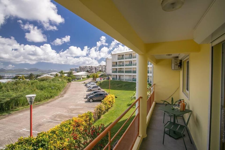 Day, Natural landscape, View (from property/room), Balcony/Terrace, Parking