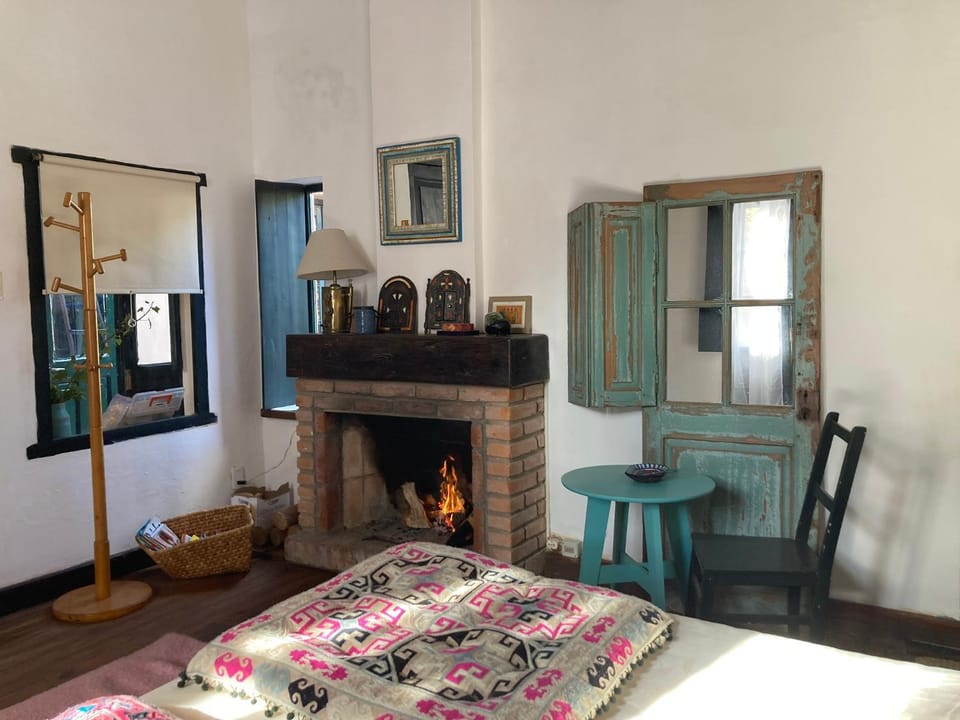 Photo of the whole room, Bedroom, flat iron