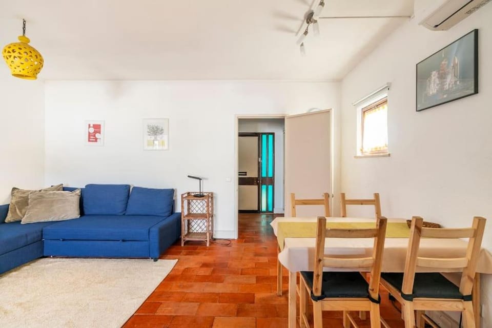 Sunny Villa with golf front view House in Quarteira