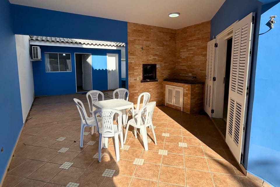 BBQ facilities, Seating area