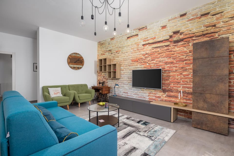 TV and multimedia, Living room, Seating area