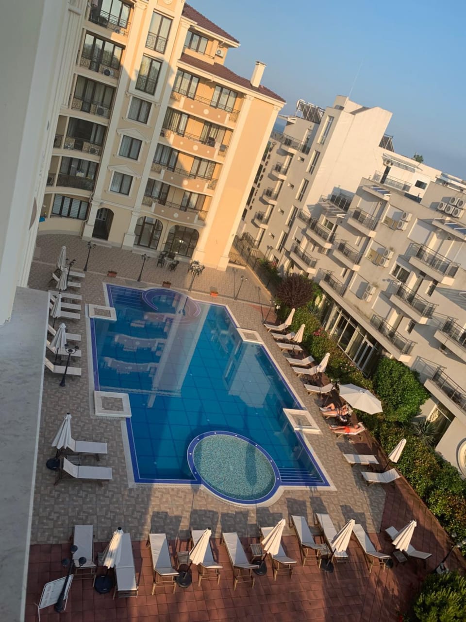 Property building, Swimming pool