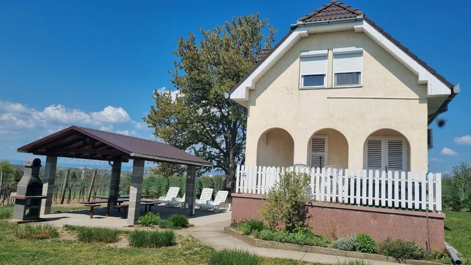 HutiFeri apartman Apartment in Siófok
